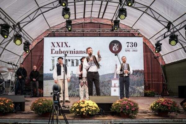 309717992 655440769479311 9141434507047449352 n