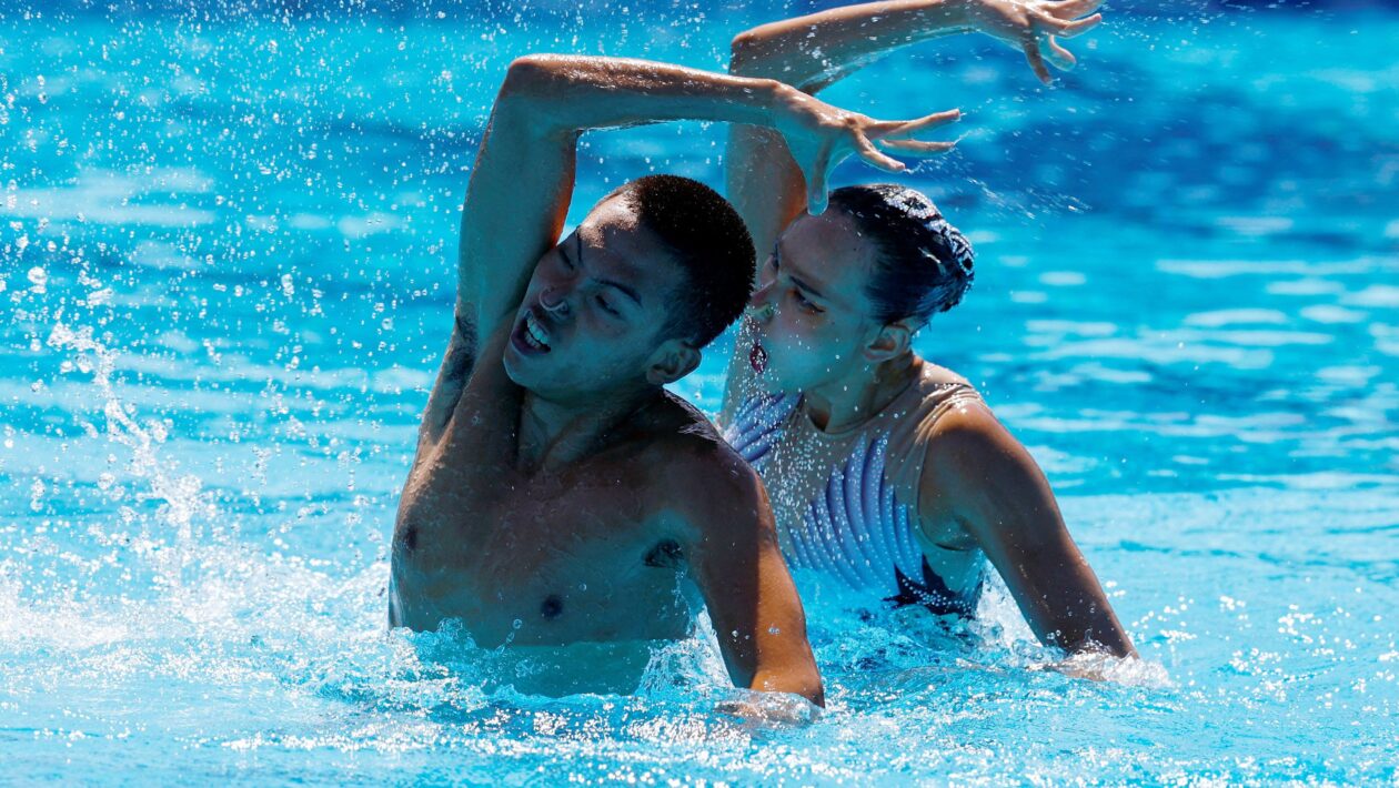 221222102605 02 olympic artistic swimming