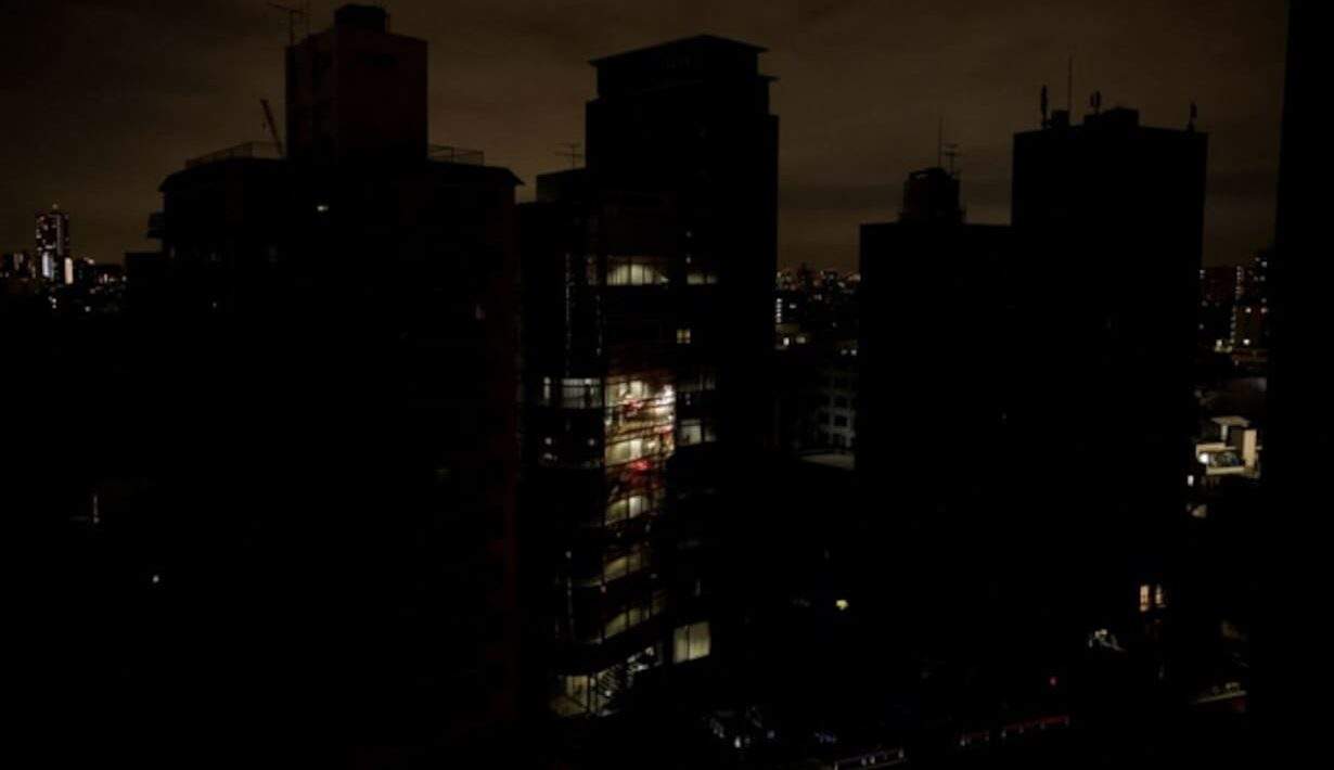 0675pd5 japan blackout reuters 625x300 22 March 22