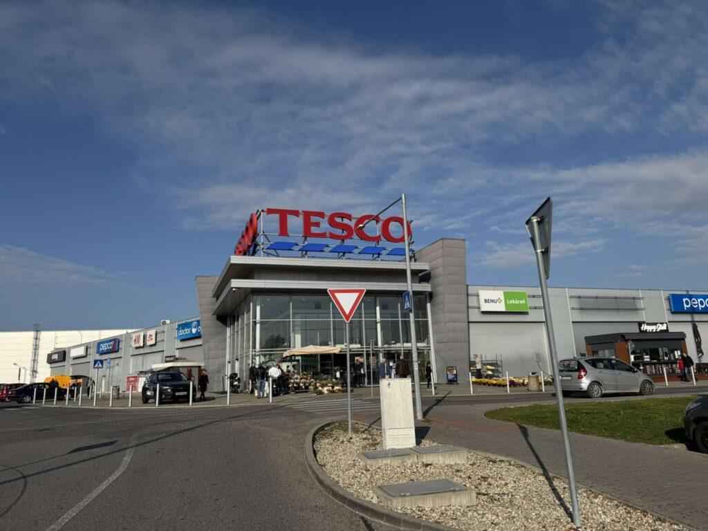 tesco obchod
