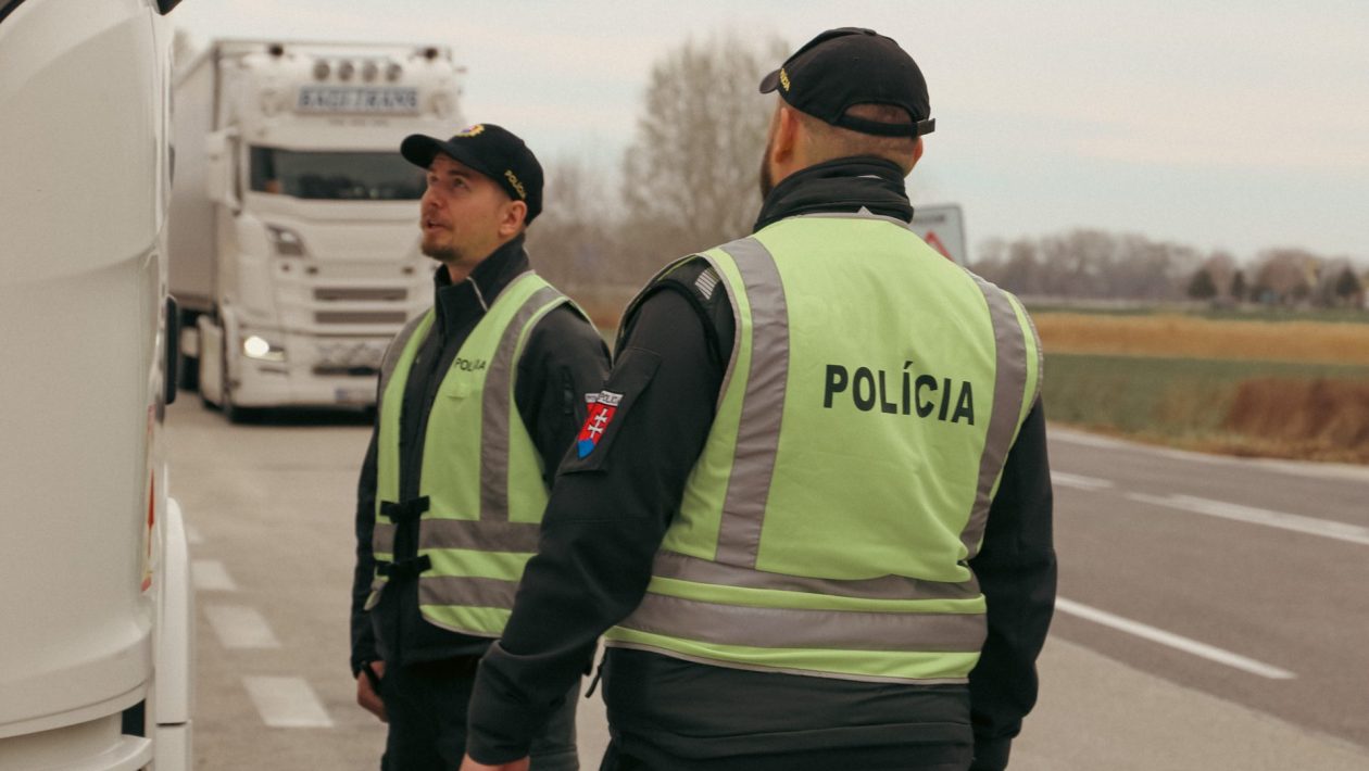 policia 4