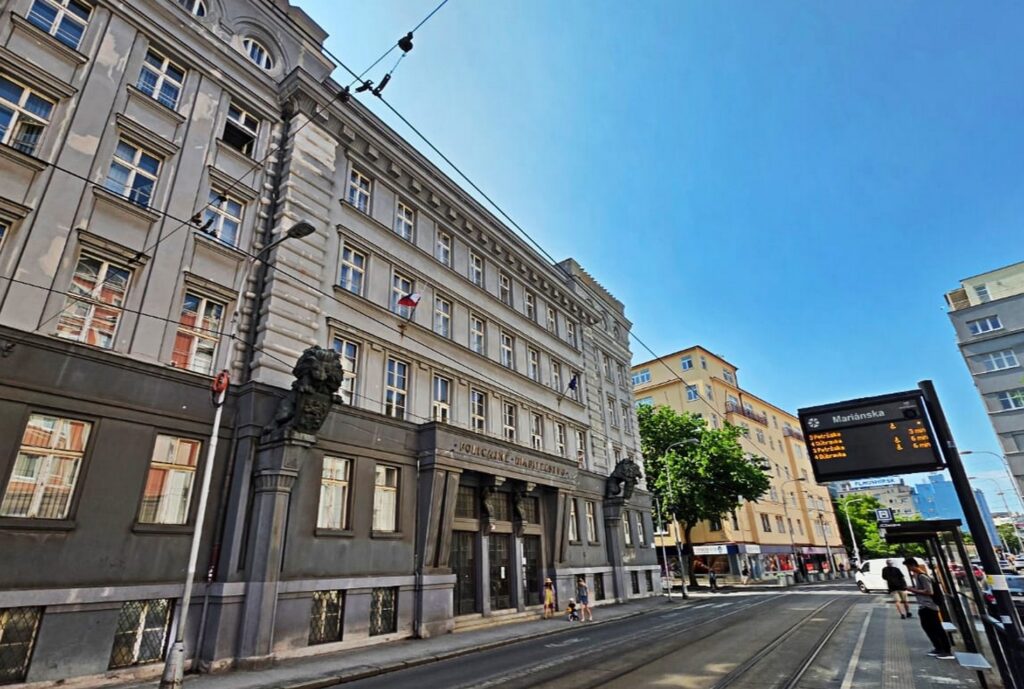 policajna budova