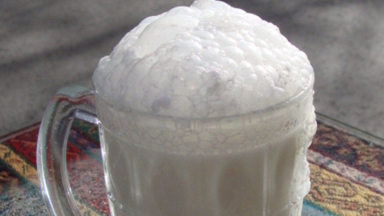 turecko napoj jogurt mineralka ayran 1