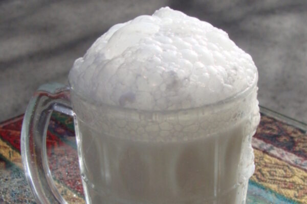 turecko napoj jogurt mineralka ayran 1