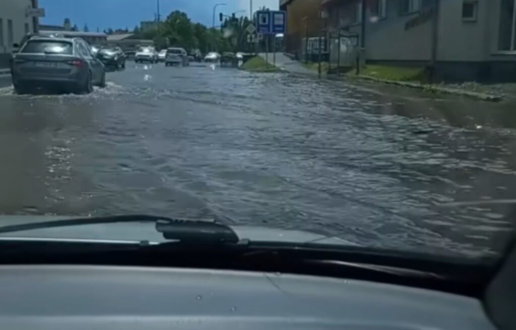 zaplavy slovensko