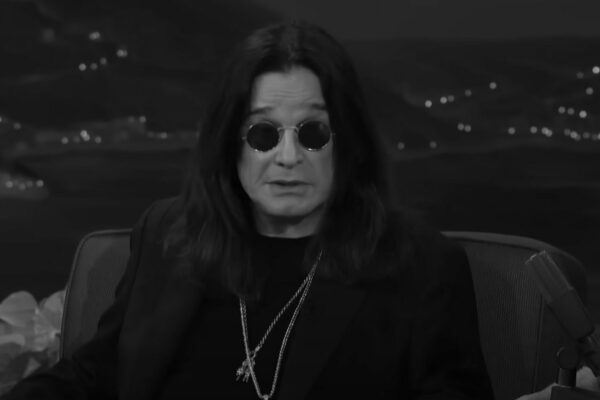 Ozzy Osbourne zomrel