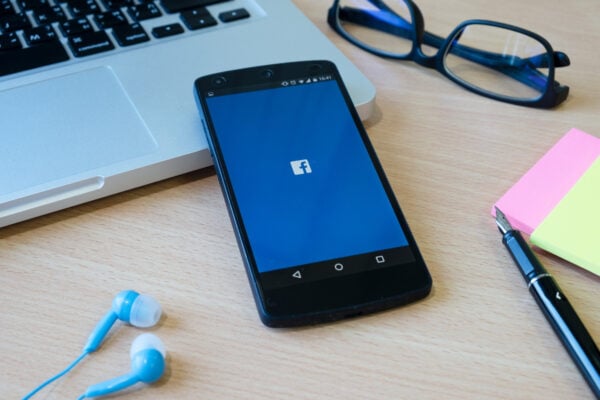 facebook mobil