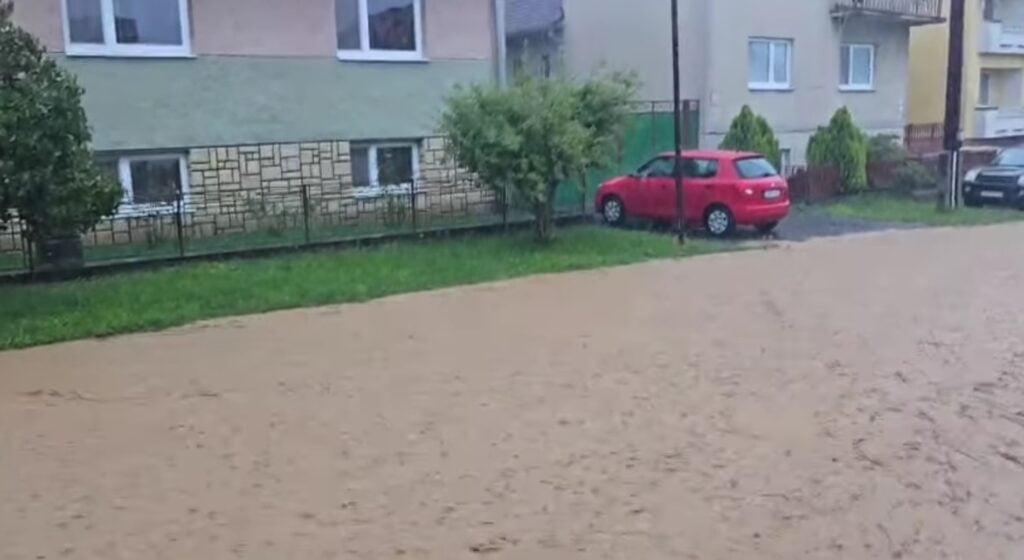 zaplavy slovensko