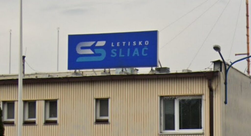 civilne lety letisko sliac