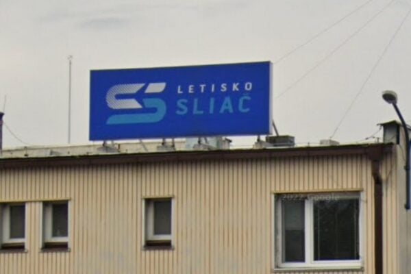 civilne lety letisko sliac