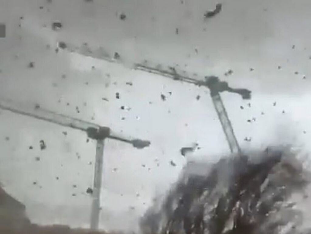 pariz tornado