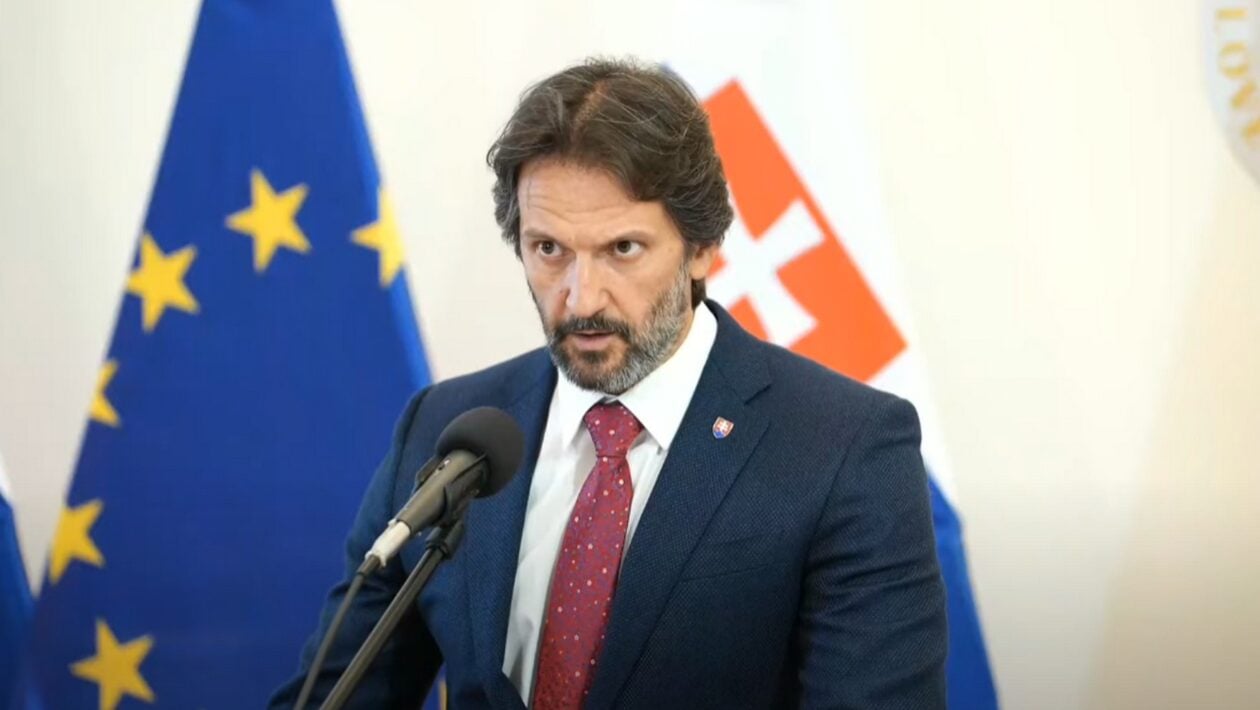 robert kalinak minister obrany