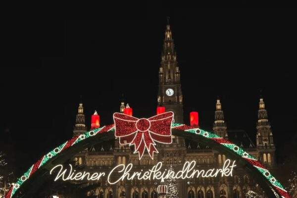 vianocne trhy vieden ceny 2025