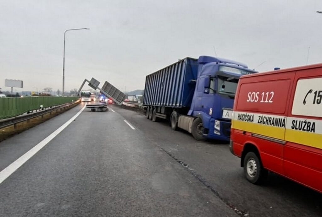 dopravna nehoda banska bystrica kamion 1