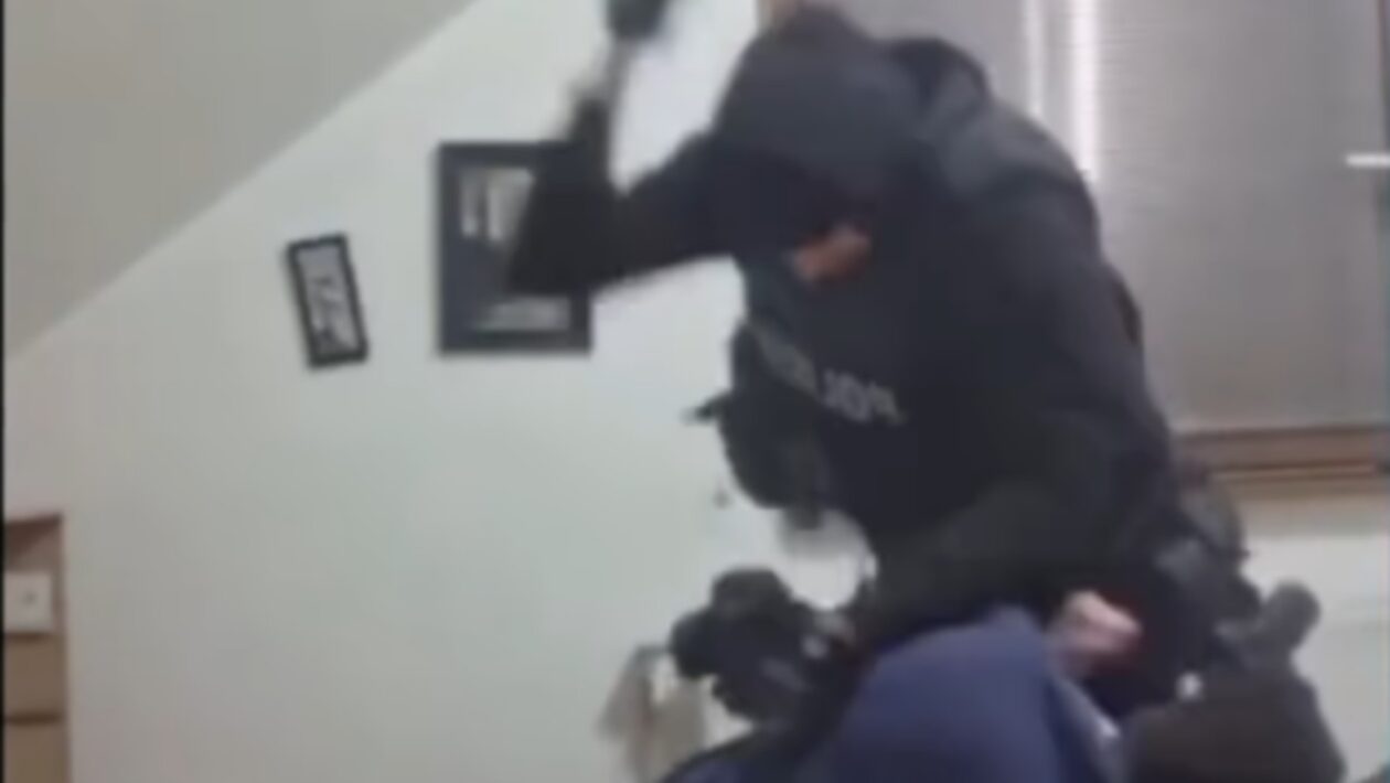 policajt bitka albanec cech lupca