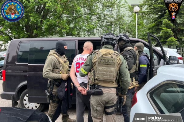 622351748 1321786969986868 5393769578889051568 n