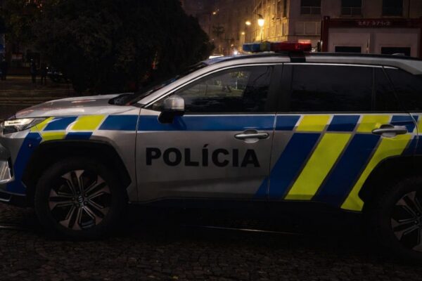 policia 1