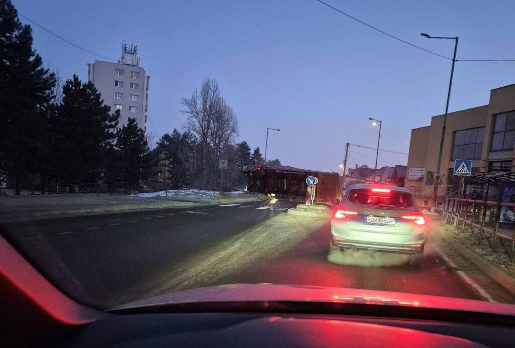 prievidza nehoda kamion