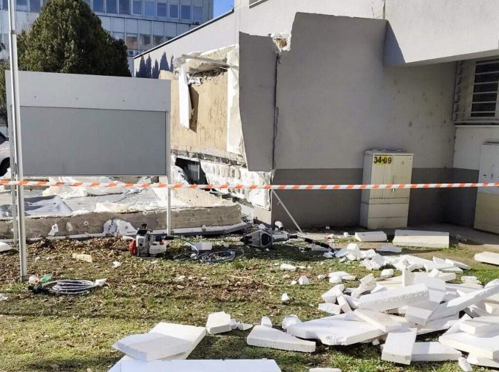 klienste centum nestastie