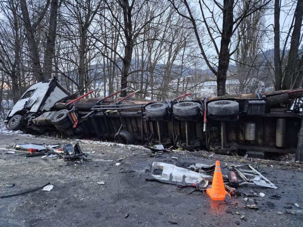 nehoda kamion liptov 1