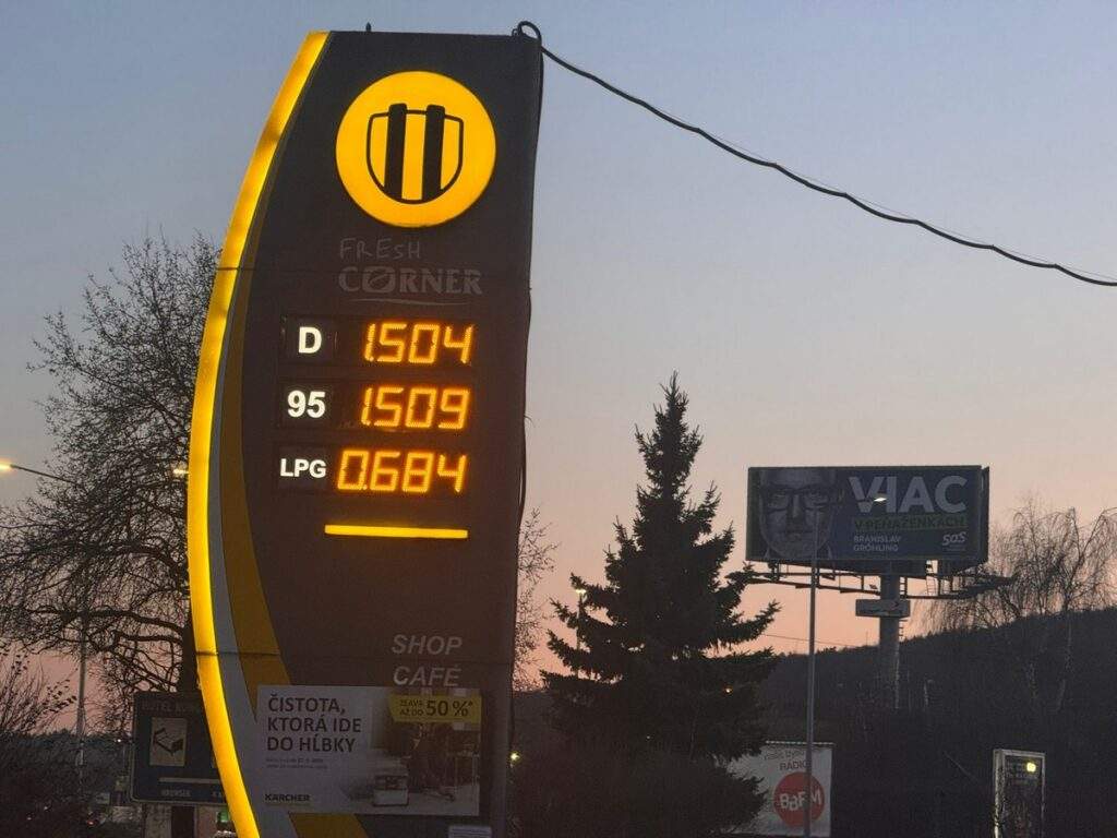 WhatsApp Image 2026 03 06 at 18.45.45