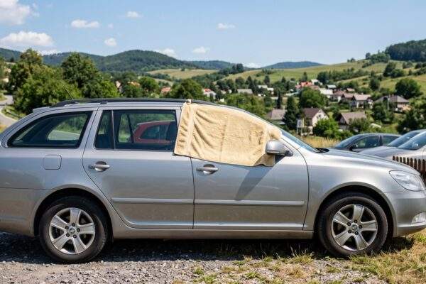 auto uterak leto