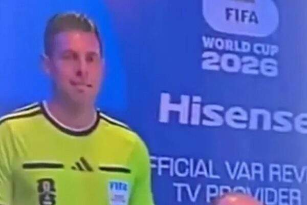 fifa rozhodca