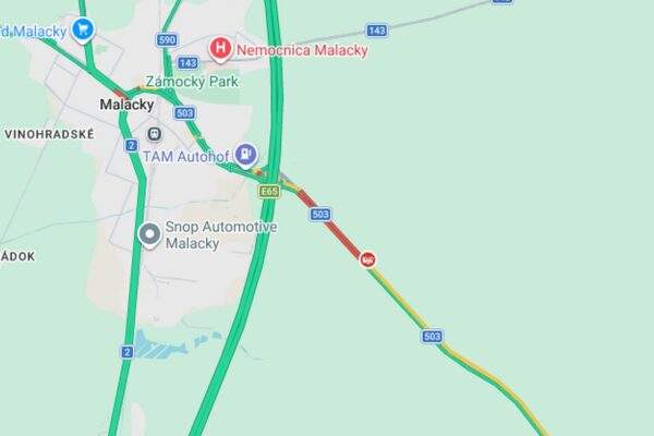 nehoda pernek malacky auto motorka