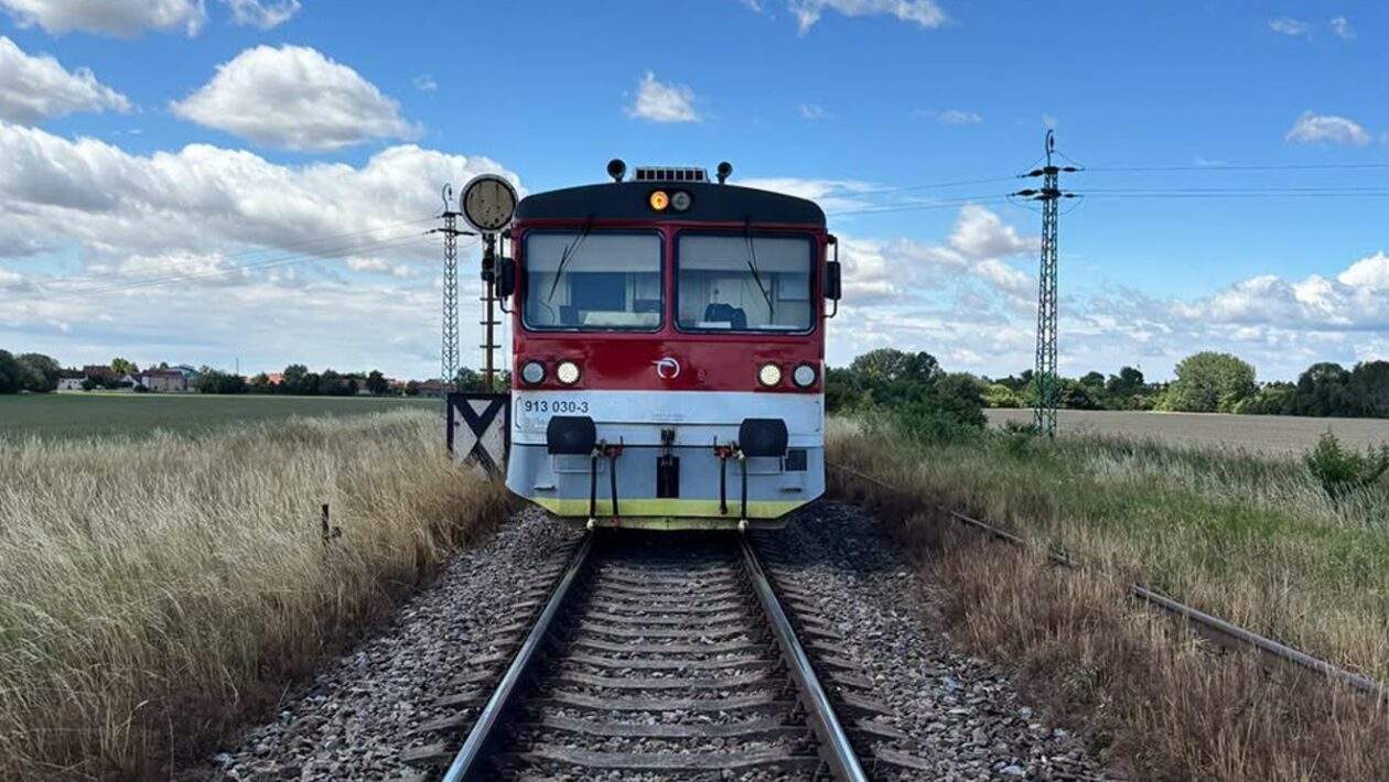 vlak nehoda zrazka