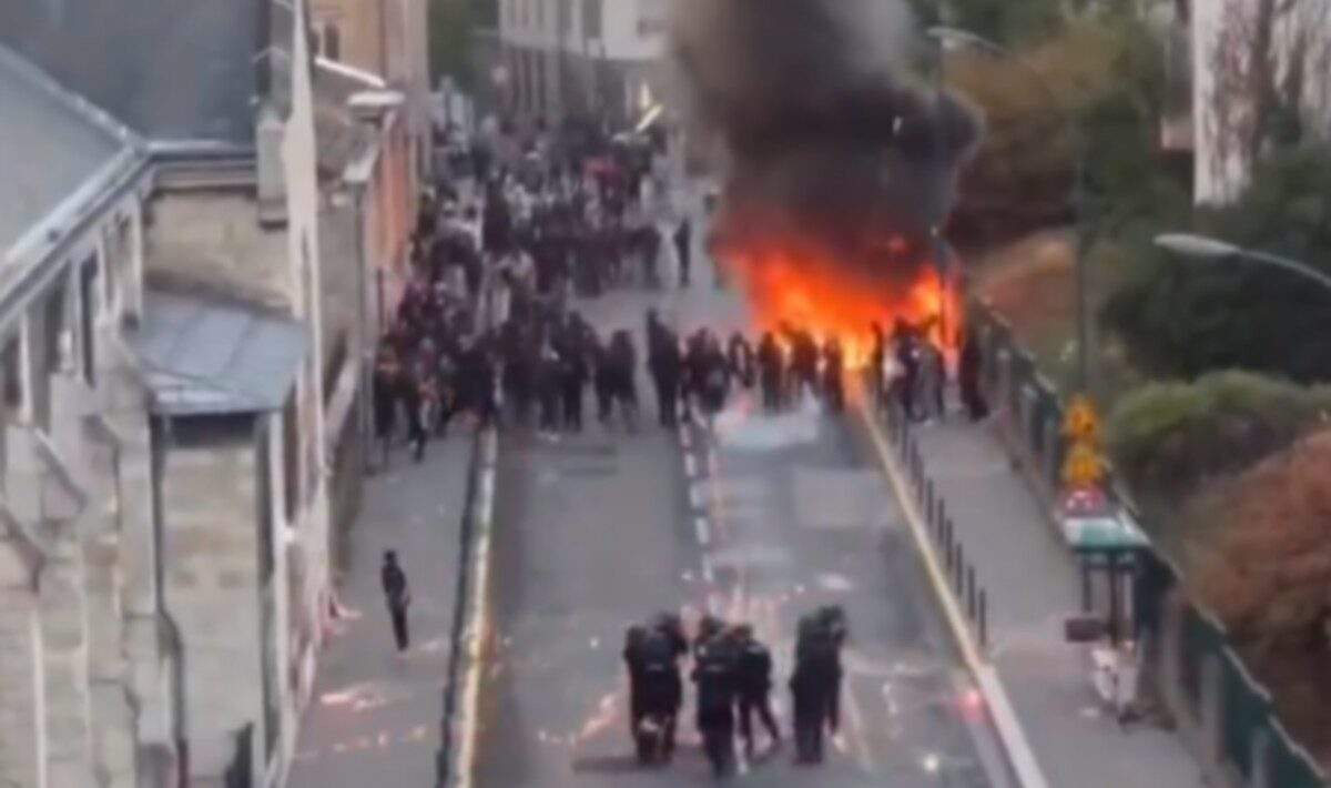 pariz protest