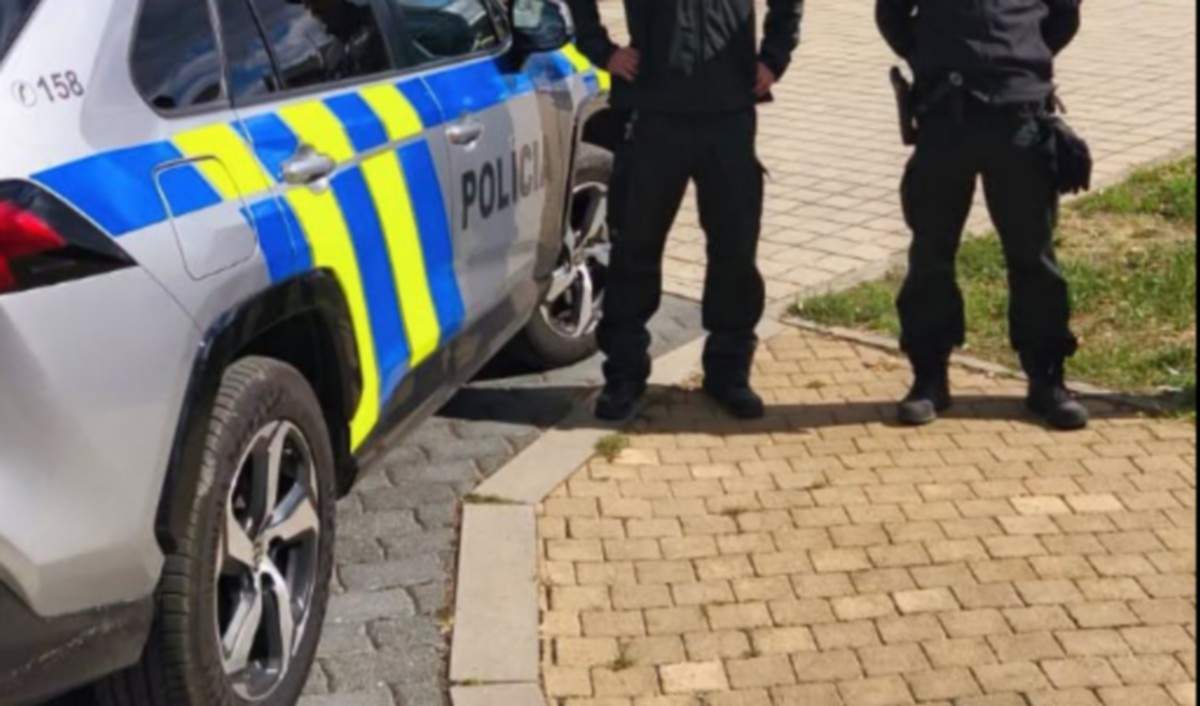 policia 1 1