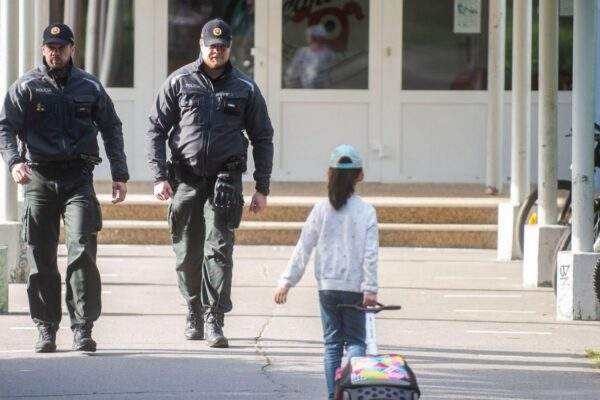 policia skola