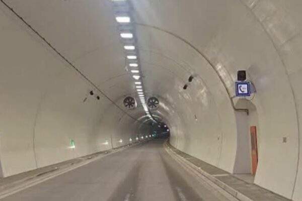 tunel visnove
